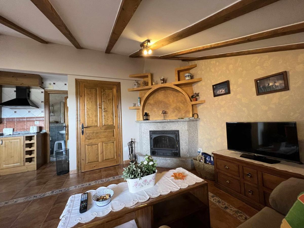 El Nido De Gredos Cuco Apartamento Con Chimenea نافاريدوندا دي غريدوس المظهر الخارجي الصورة